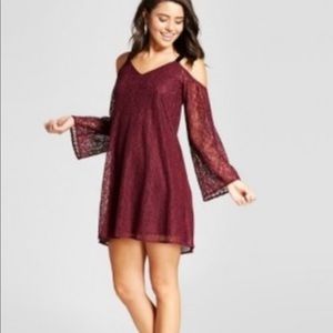 EUC Xhilaration Purple Lace Cold Shoulder Dress